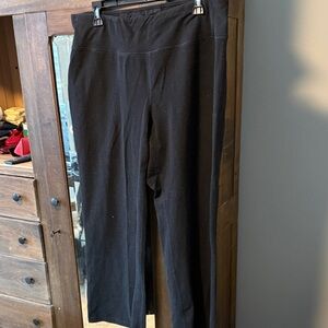 Women's Black Yoga Style Pants Wide Leg XXL Petite Used